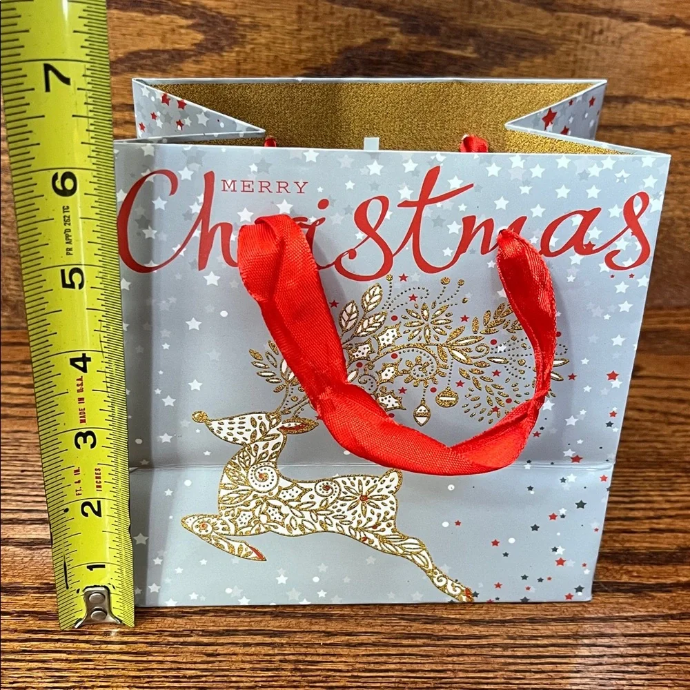 Lot of 3 Holiday Christmas Gift Bags